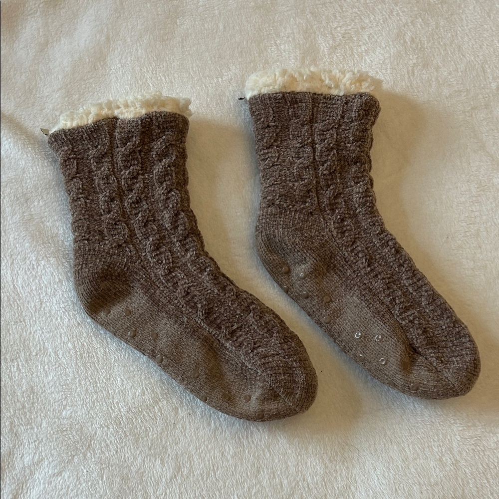 Cozy Brown Knit Socks